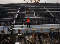 „Construcții imposibile cu Daniel Ashville”, serie National Geographic. Secretele mega-stadionului din Los Angeles, Intuit Dome