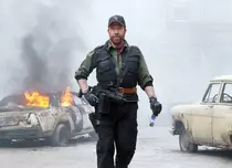 Chuck Norris, din nou pe marile ecrane, după 11 ani de absență. Actorul joacă într-un SF