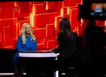 Daciana Sârbu, la 40 de întrebări cu Denise Rifai. „Ce simțiți când fetița adoptată vă spune mama?”