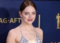 Cele mai spectaculoase ținute de la SAG Awards 2024. Emma Stone a strălucit pe covorul roșu într-o rochie cu paiete