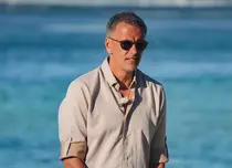 Cosmin Cernat, primul lucru pe care l-a făcut când a ajuns pe „Insula de 1 milion”. Gestul său i-a surprins pe colegii lui