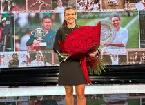 Simona Halep a strălucit în prima apariție televizată după verdictul de la TAS. A purtat o ținută de mii de euro