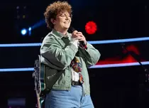 Cine este Simona Delegeanu de la „Vocea României”. A întors toate scaunele și l-a cucerit pe Tudor Chirilă cu stilul său de excepție
