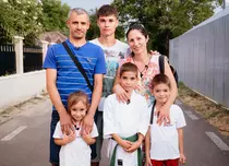 Visuri la cheie, 16 octombrie 2024. Drama unei familii care trăiește de trei ani într-un șantier