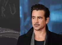 Colin Farrell a prins gustul cafelei în România.  Actorul din „Pinguinul” a fost cucerit de străzile din București