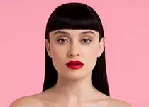 Tiesto va lansa un remix al piesei Irina Rimes x Goldcher – „Dudadu Flip”. Artista a făcut anunțul în timpul concertului „Descântatele”