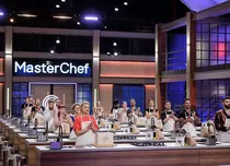 Jurații, provocare de zile mari pentru concurenți, la MasterChef România, 4 noiembrie 2024. „Mi-e rău! Mie să-mi pregătiți șorțul negru”