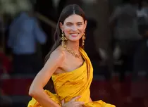 Bianca Balti, dezvăluiri despre lupta cu cancerul. Supermodelul a făcut publice imagini dureroase: „M-a făcut să iubesc viața mai mult”