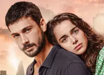 Kanal D2 difuzează „Dragostea te va face să plângi”. Programul de difuzare al serialului cu Deniz Can Aktaș și Hafsanur Sancaktutan