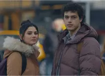 „Enciclopedia Istanbulului”, noul serial turcesc de pe Netflix. Actori din „Furtună pe Bosfor” și „Nehir” în distribuție