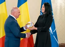 Cristina Neagu, mesaj public după ce a fost decorată de președintele interimar Ilie Bolojan. „E o recunoaștere a fiecărui moment trăit pe teren”