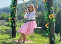 Mirela Vaida a renunțat la oraș pentru viața simplă, la țară. „Mi-au cerut să-i duc la summer school, în celălalt sat”