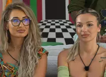 Ce se întâmplă la Insula Iubirii în ediția din 31 iulie. „Acum începe cu adevărat show-ul!”. Flacăra ispitei stârnește agitație printre concurente