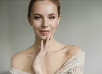 Secretele unui ten impecabil ca al vedetelor: Cum îți transformi pielea cu ingrediente inteligente
