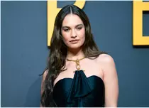 O femeie în lumea miliardarilor tech: povestea lui Whitney Wolfe Herd prinde viață în filmul „Incompatibilă”. Ce spune Lily James despre rolul ei