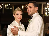 GALERIE FOTO. Otilia Bilionera s-a căsătorit cu Bekir Ali: nuntă fastuoasă de două zile în Turcia, cu tradiții românești și turcești