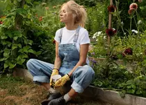 Pamela Anderson gătește în „Pamela și bucătăria ei din provincie”. Ce știm despre reality-show-ul vegan de pe TV Paprika