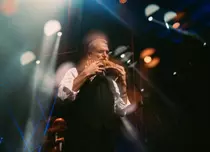 Damian Drăghici revine cu „Meditații Lăutărești 2” la Opera Națională București