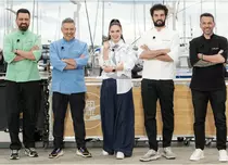 Spectacol la „Chefi la cuțite”, 1 decembrie 2025: al patrulea cuțit de aur al sezonului și o nouă luptă pentru amulete
