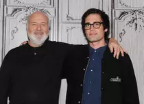 Fiul celebrului regizor Rob Reiner, în centrul unei anchete pentru dublă crimă. Cine este Nick și ce a făcut cu câteva ore înainte de a fi reținut