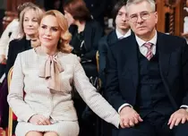 Gabriela Firea, imagini rare de la botezul nepoatei sale Emily-Victoria: „Îi dorim să aibă o viață plină de bucurii”