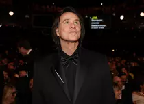 „Este o clonă!”. Imaginile cu Jim Carrey la Paris care au declanșat isteria. Ce spune Dr. Terry Dubrow despre aspectul său