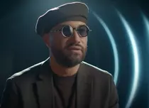 Gestul superb al mamei lui Mihai Bendeac! Ce cadou a primit actorul la împlinirea a 43 de ani: „Mi-au dat de furcă pletele astea”