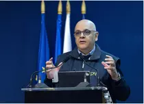 Ro-Alert la 4 dimineața: Raed Arafat promite schimbări pentru un semnal sonor mai blând după valul de critici