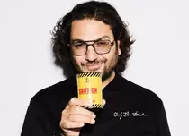 Chef Florin Dumitrescu revine oficial în bucătărie „Astăzi, în 2026, mă întorc”. Ce afaceri își deschide juratul MasterChef în București