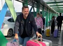 Horia Brenciu, în sfârșit liniștit! Ce s-a întâmplat la aeroport după ce familia lui a fost blocată în Kuala Lumpur: „Copiii s-au comportat admirabil”
