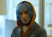 Thrillerul „KIMI”, regizat de Steven Soderbergh, domină topul HBO Max în România. Află povestea Angelei Childs și secretele de la filmări