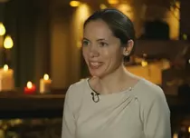 Mirabela Grădinaru, lecție de rafinament la Ambasada SUA! Detaliul de pe rochia mătăsoasă care a făcut diferența
