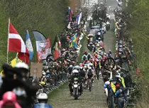 Ciclism 2026: Programul curselor de primăvară pe Eurosport și Max. Când vedem Paris-Roubaix