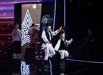 Eric și Eduard Radu, frații de 7 și 3 ani au scris istorie la Românii au talent cu un dans popular! Pavel Bartoș le-a dat Golden Buzz: „Au fost adorabili”
