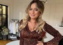 Decizie radicală pentru Laura Cosoi cu puțin timp înainte să nască. Ce se întâmplă cu proiectele vedetei Antena Stars din toamnă