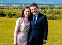 Mirabela Grădinaru și Nicușor Dan, regulă de fier în familie: „Am anunțat-o”. De ce fiica lor nu are voie să aibă telefon până la 14 ani