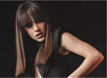 Cum arăta Alexandra Căpitănescu la 16 ani, când ridica sala în picioare la X Factor. Imagini de colecție cu reprezentata României la Eurovision