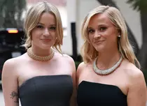 „Cine e mama și cine e fiica?” Imaginile spectaculoase cu copiii celebri de la Hollywood care au indus în eroare tot internetul