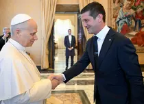 Binecuvântare „cerească” pentru campioni! Cristian Chivu, față în față cu Papa la Vatican după succesul cu Inter