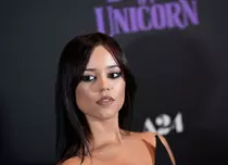 Filmul Moartea unui unicorn cu Jenna Ortega pe SkyShowtime. Detalii despre comedia horror produsă de A24