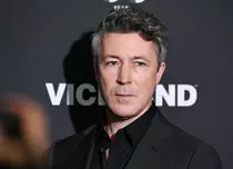 Aidan Gillen, celebrul Littlefinger din „Game of Thrones”, vine în România: Rolul neașteptat pe care îl va avea la Cluj