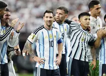 Meciurile de azi de la Campionatul Mondial 2026. Cine transmite partidele de pe 23 iunie și ce echipe luptă pentru calificare