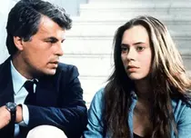„Caracatița”, serialul care a făcut istorie în România, revine la TV. Plus un film inspirat dintr-un caz real incredibil