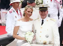 Prețul nescris al coroanei: De ce a plâns Charlene în ziua nunții de 45 de milioane de euro cu Prințul Albert?. Imagini de la ceremonie