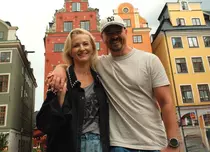Mihai și Elwira Petre au fugit de caniculă în Suedia. Cum i-a surprins ploaia în Stockholm: „A făcut ziua și mai memorabilă”