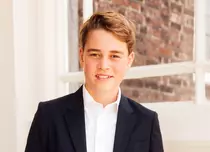 Prințul George a devenit adolescent! Portret oficial la împlinirea vârstei de 13 ani. Cât de mult a crescut fiul lui William și Kate