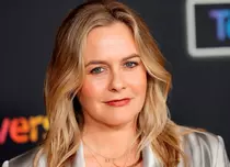 „Clueless” revine după 30 de ani! Alicia Silverstone se întoarce în rolul iconic al lui Cher Horowitz