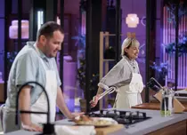 Belinda Liu și Alexandru Mercea au primit șorțul de aur la MasterChef. Au impresionat în același duel