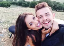 Oana Zara, gest emoționant înainte de plecarea la Power Couple. Actrița și logodnicul ei, Bogdan Medvedi, au salvat un pui de pisică abandonat