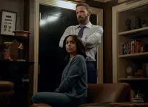 Recomandările săptămânii 5 – 11 octombrie: Ben Affleck în Animals pe Netflix, Carrie pe Prime Video și reunirea Oasis pe Disney+